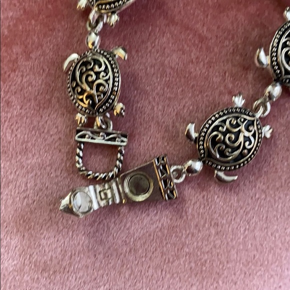 Magnetic clasp silver Turtle‎ Bracelet - Picture 3 of 3